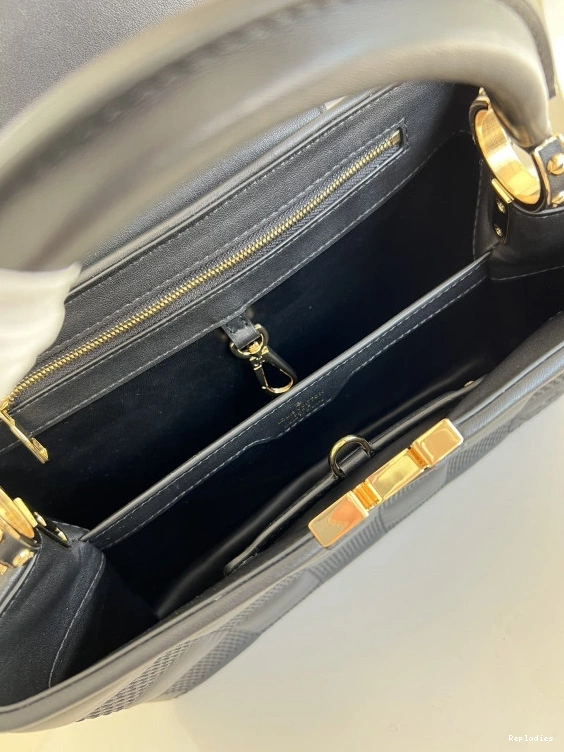 Fake Louis Bags LOUIS MM CAPUCINES VUITTON 0821